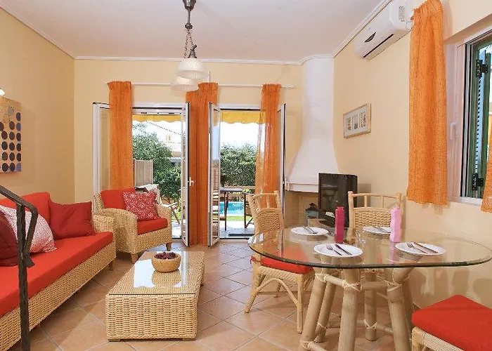 La Riviera Barbati Seaside Luxurious - Corfu 酒店 Mparmpati