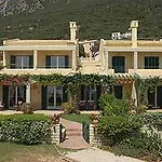 La Riviera Barbati Seaside Luxurious - Corfu 4*